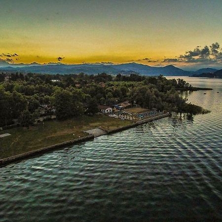 Ritratto Sul Lago Дормелето Екстериор снимка