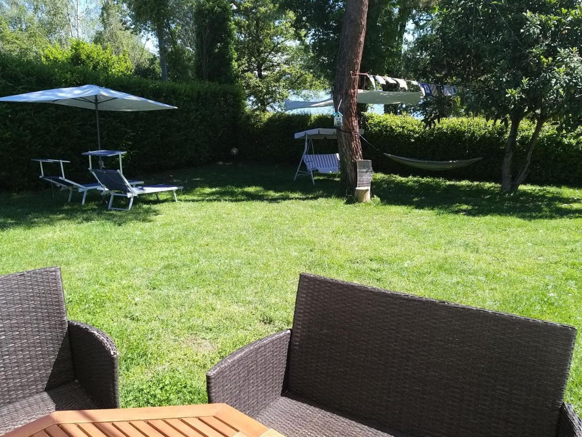 Ritratto Sul Lago Дормелето Екстериор снимка