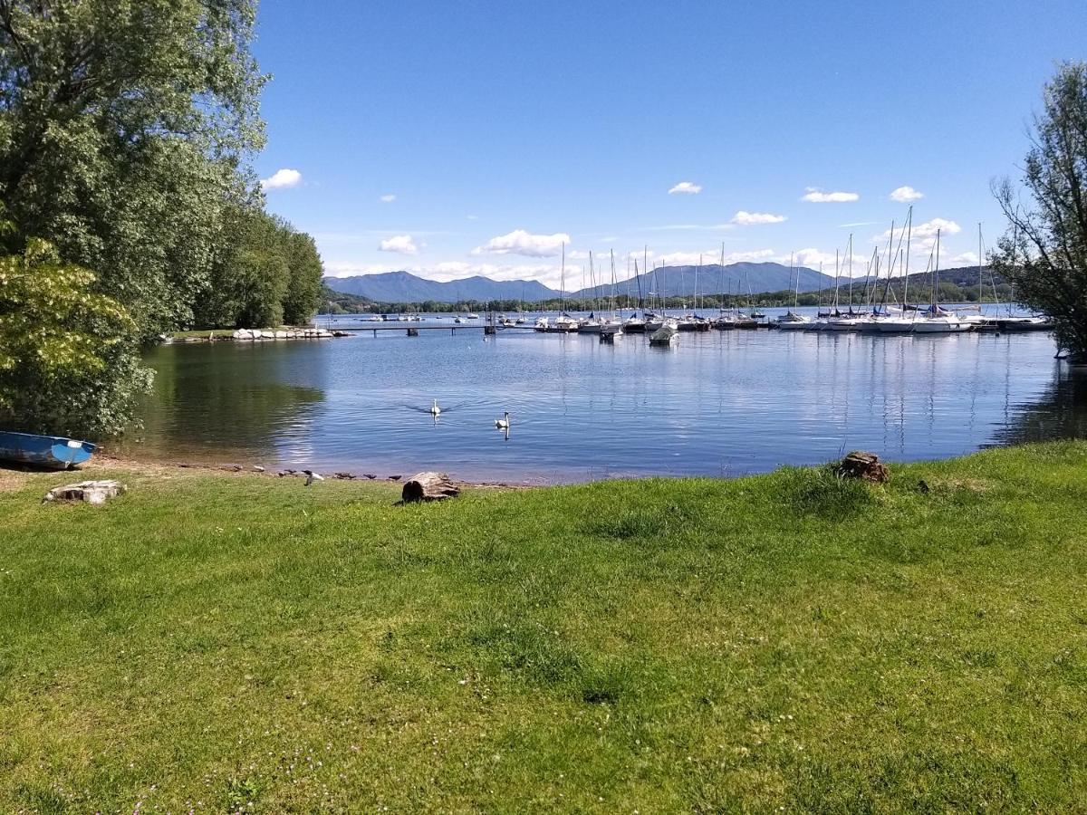 Ritratto Sul Lago Дормелето Екстериор снимка