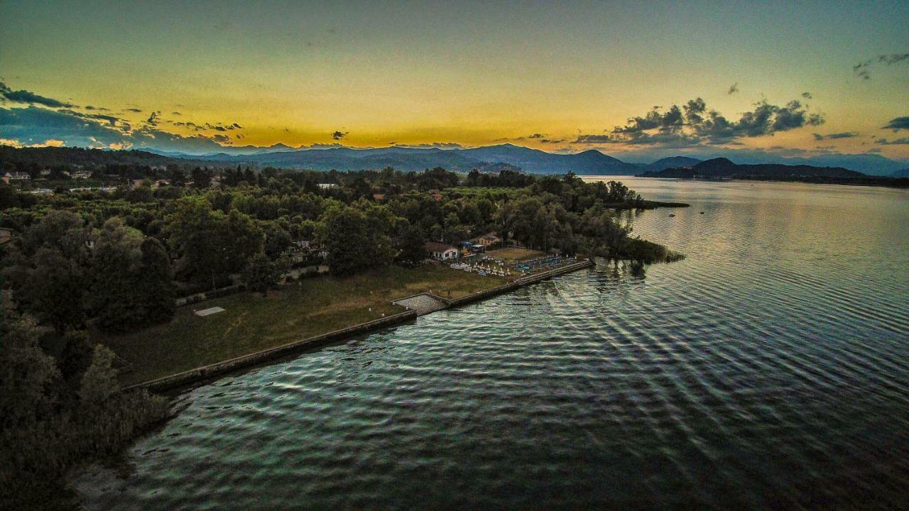 Ritratto Sul Lago Дормелето Екстериор снимка